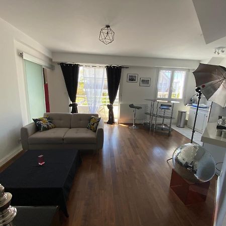 Charmant Appartement En Bord De Cher Saint-Avertin Esterno foto