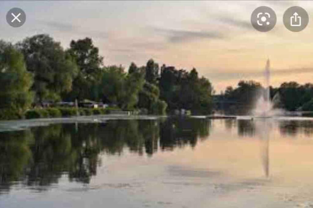 Charmant Appartement En Bord De Cher Saint-Avertin Esterno foto